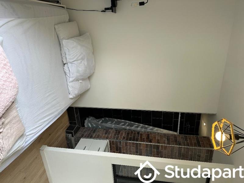 Chambre - 12 m² - 1 pièce