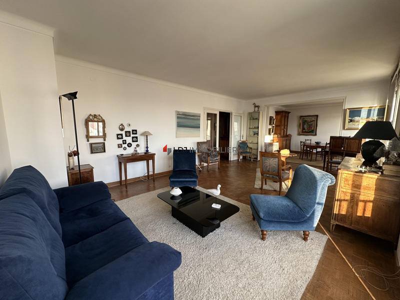 Appartement - 160 m² - 5 pièces