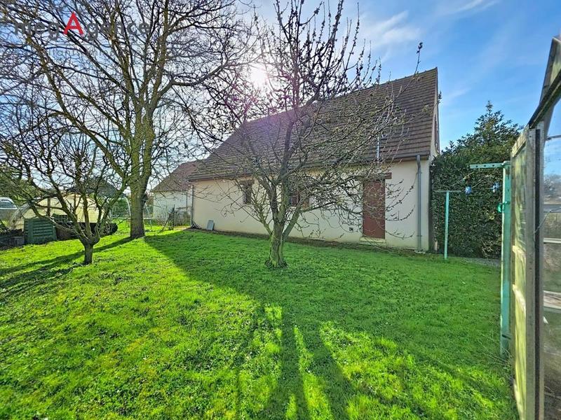 Maison traditionnelle - 145 m² - 7 pièces
