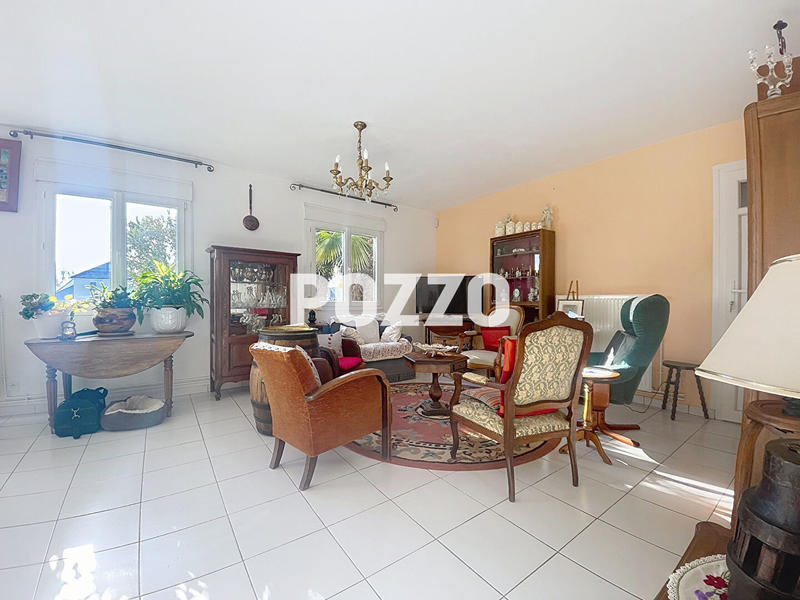 Maison - 100 m² - 5 pièces