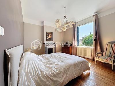 Maison - 146 m² - 5 pièces