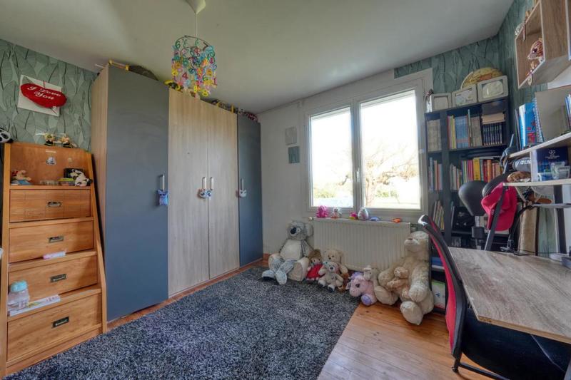Maison - 330 m² - 12 pièces