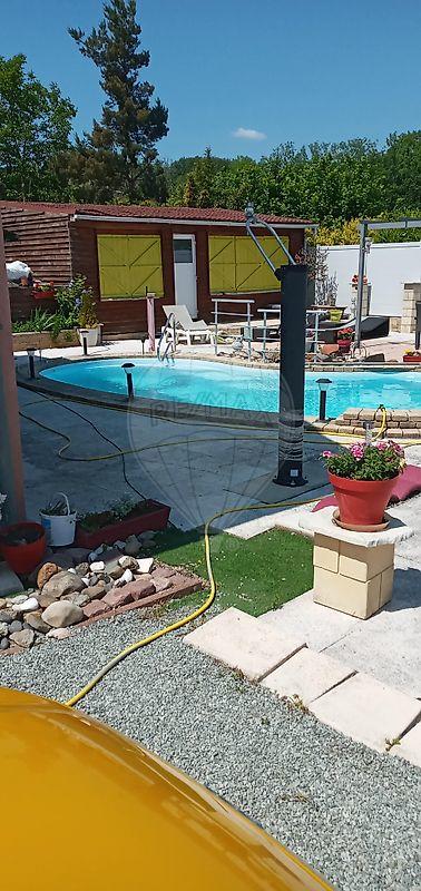 Maison - 250 m² - 5 pièces