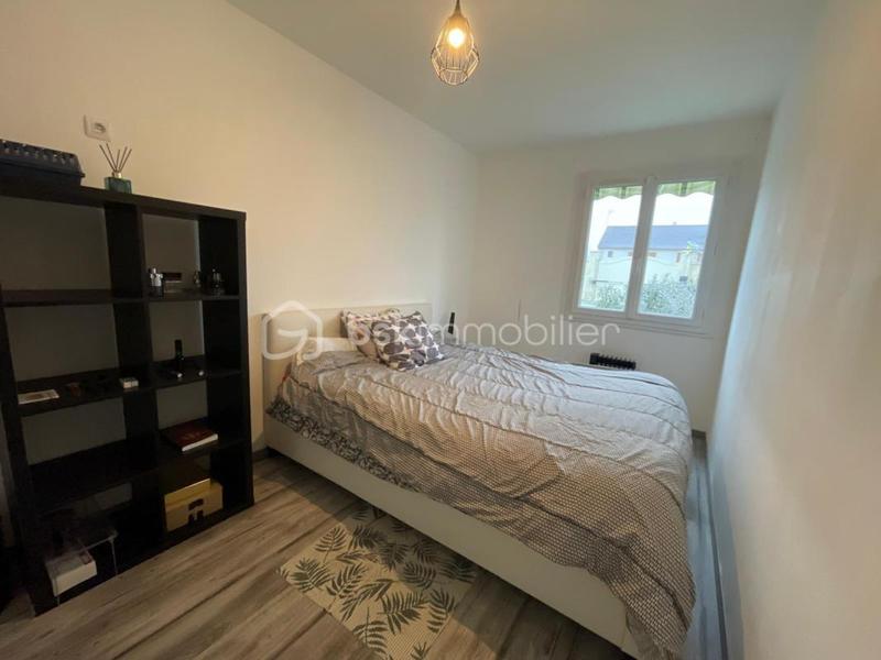 Maison - 99 m² - 5 pièces