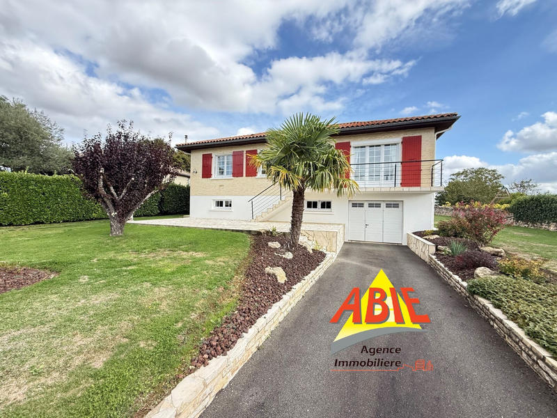 Maison - 112 m² - 5 pièces