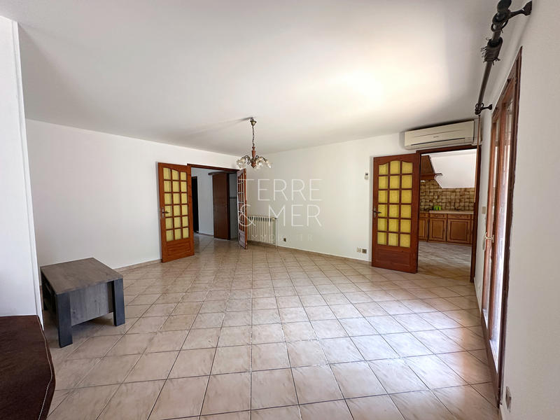 Maison - 105 m² - 4 pièces