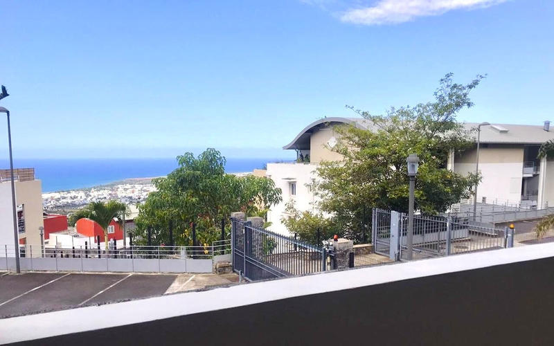 Appartement - 90 m² - 4 pièces