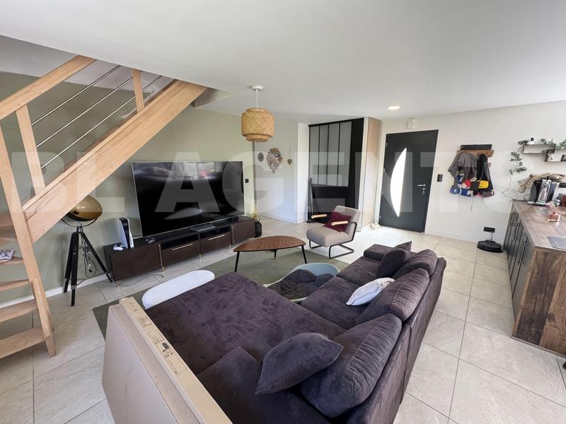 Maison contemporaine - 154 m² - 7 pièces