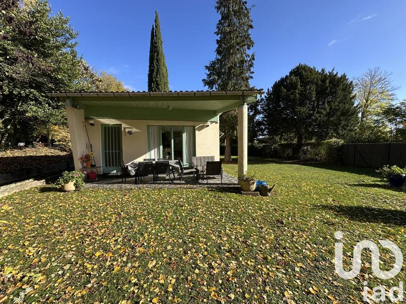 Maison - 340 m² - 15 pièces