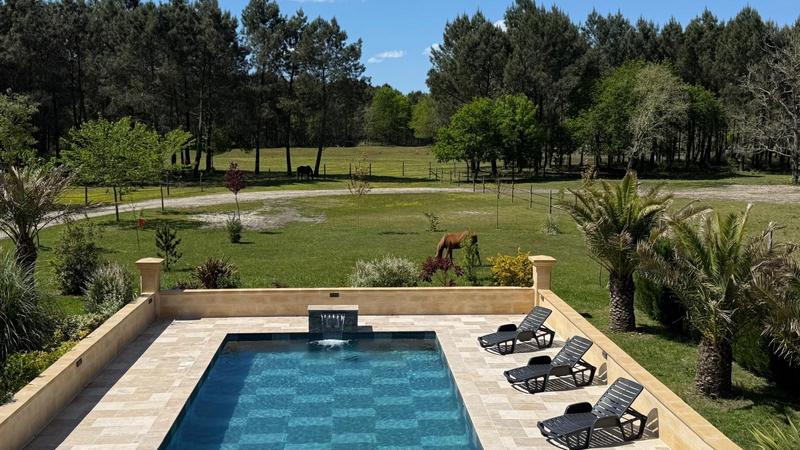 Maison - 156 m² - 7 pièces