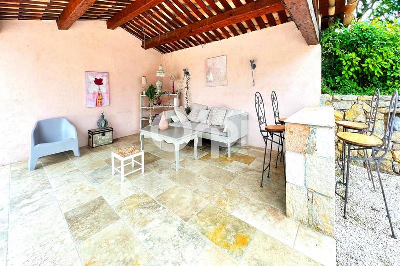 Maison - 180 m² - 6 pièces