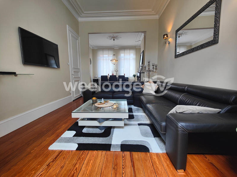 Maison - 166 m² - 5 pièces