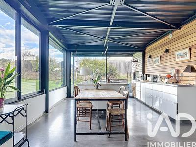 Maison de maîtres - 147 m² - 5 pièces