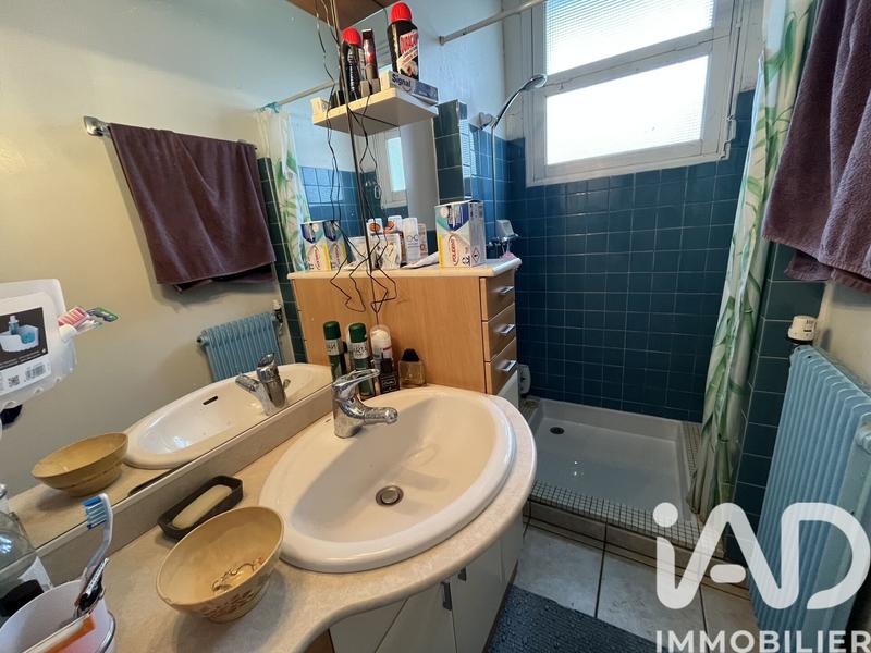 Maison - 95 m² - 5 pièces