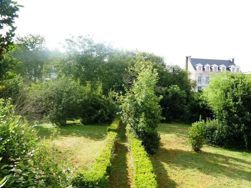 Maison bourgeoise - 310 m² - 8 pièces