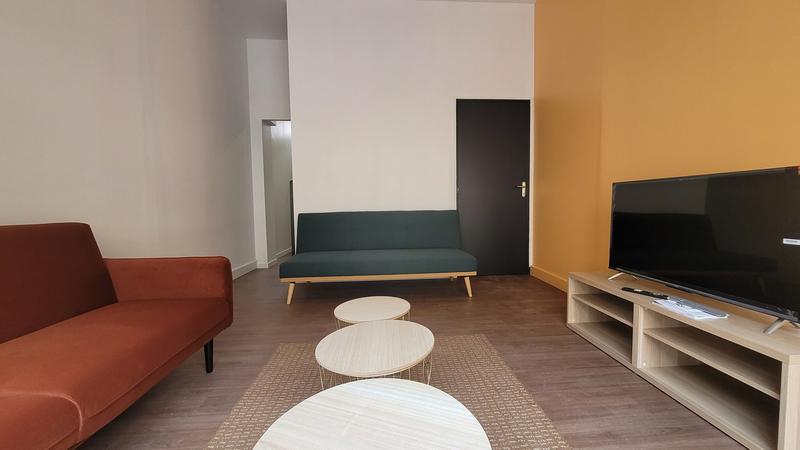 Maison - 85 m² - 7 pièces