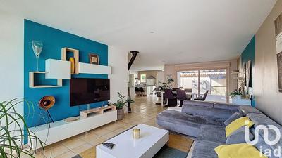 Maison - 143 m² - 6 pièces