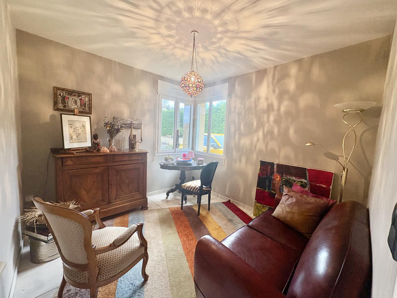 Maison - 140 m² - 4 pièces