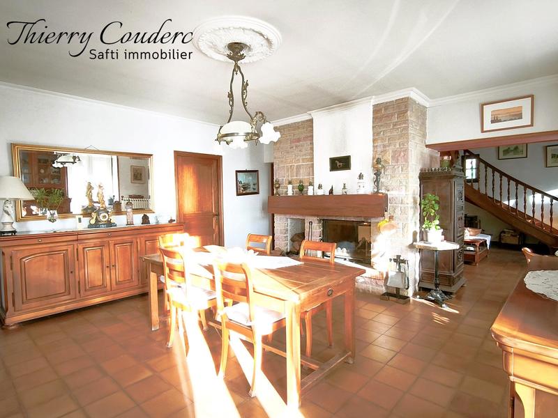 Maison - 170 m² - 7 pièces