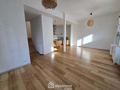 Maison - 139 m² - 5 pièces