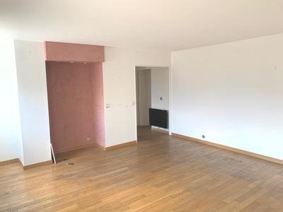 Appartement - 83 m² - 3 pièces