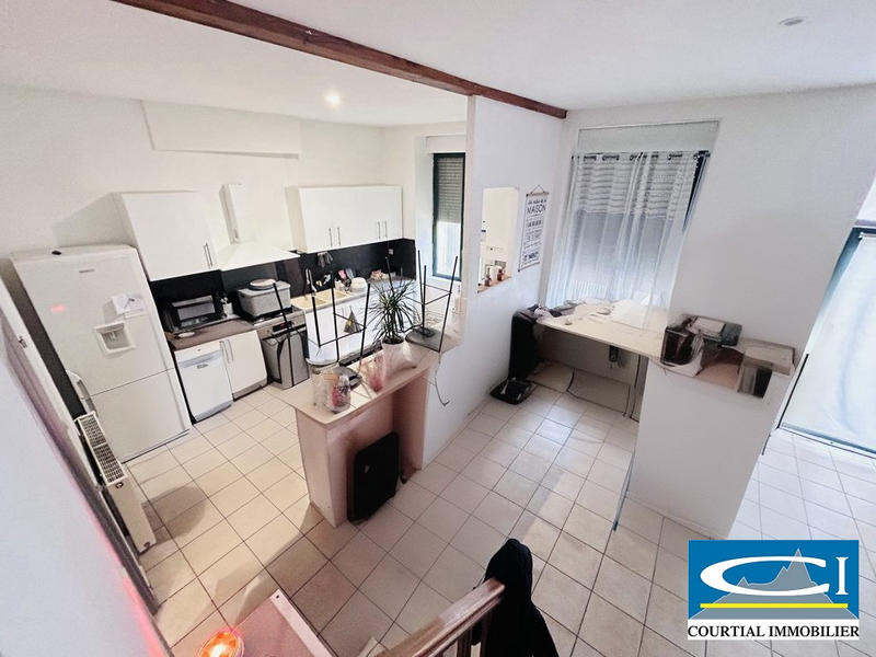 Appartement - 111 m² - 5 pièces