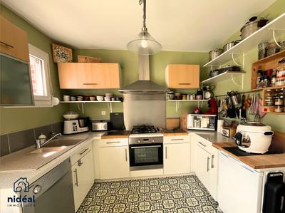 Maison - 90 m² - 5 pièces