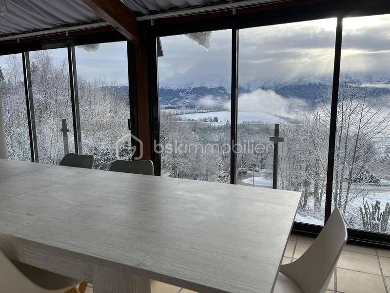 Maison - 138 m² - 6 pièces