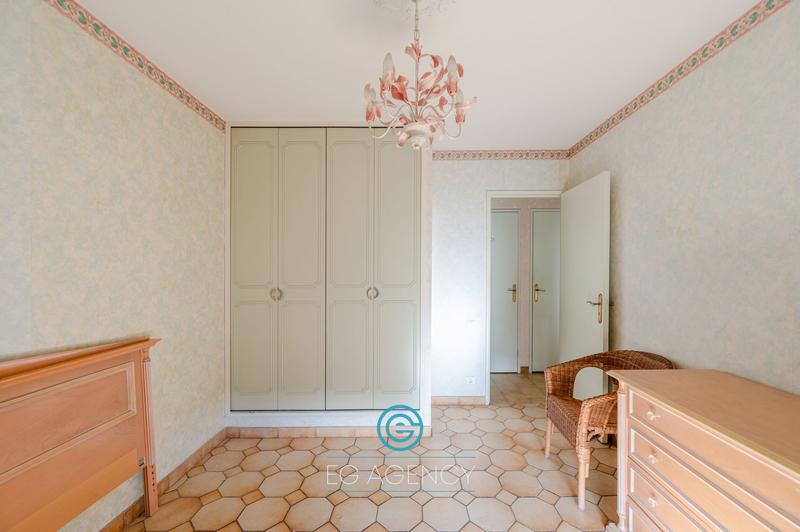 Appartement - 75 m² - 4 pièces