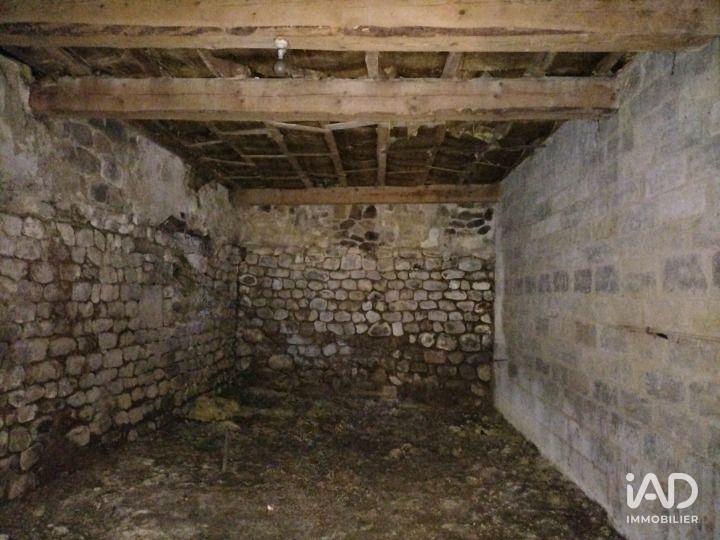 Maison - 234 m² - 11 pièces