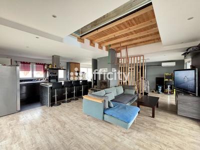 Maison - 124 m² - 5 pièces