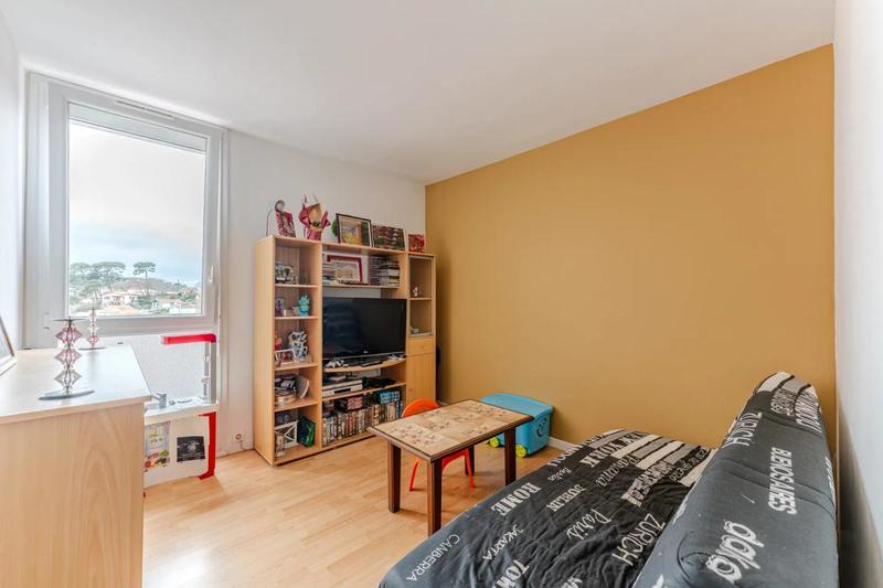 Appartement - 88 m² - 4 pièces