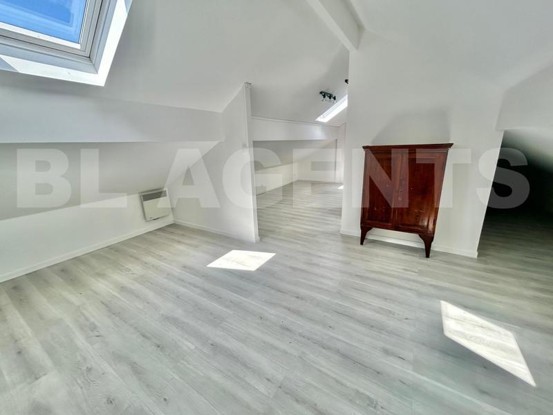 Maison - 164 m² - 8 pièces