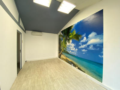 Local commercial - 64 m²