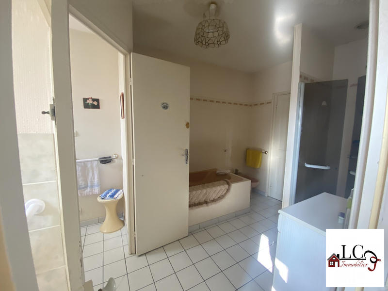 Maison ancienne - 118 m² - 8 pièces