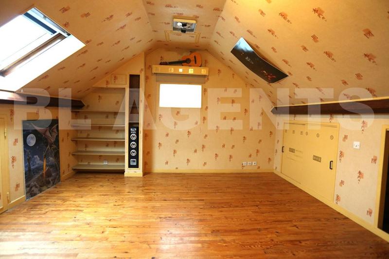 Maison traditionnelle - 123 m² - 5 pièces