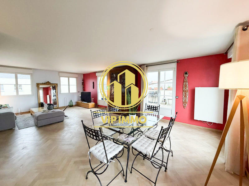 Appartement - 123 m² - 6 pièces