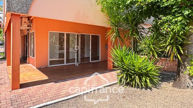 Local commercial - 34 m² - 2 pièces