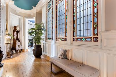 Appartement - 160 m² - 4 pièces