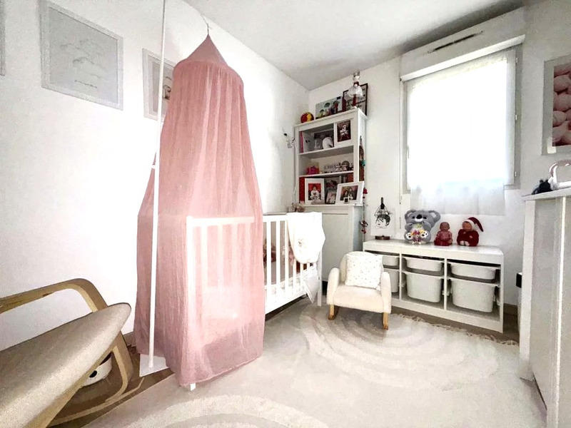 Appartement - 70 m² - 4 pièces