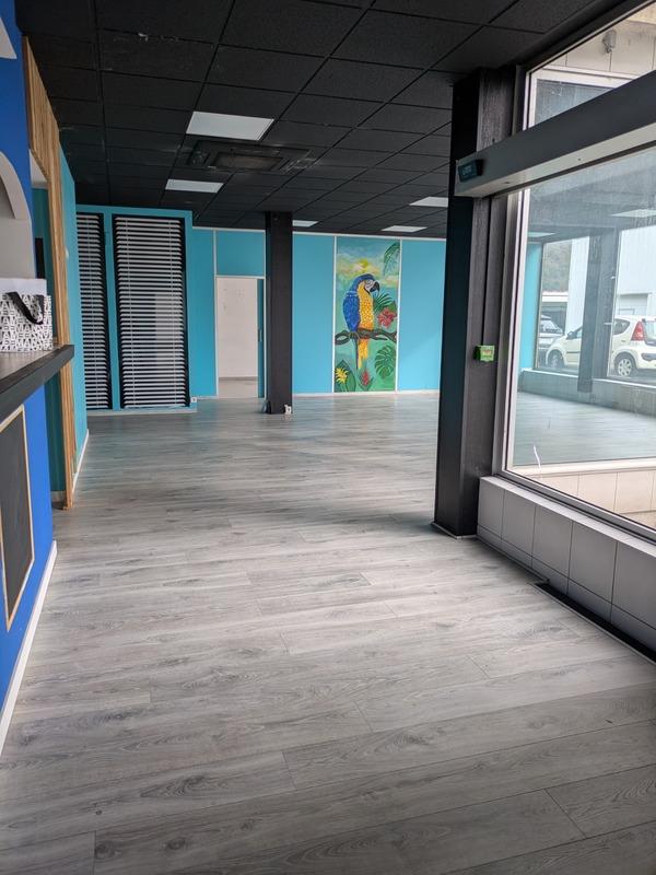 Bureau - 192 m² - 3 pièces