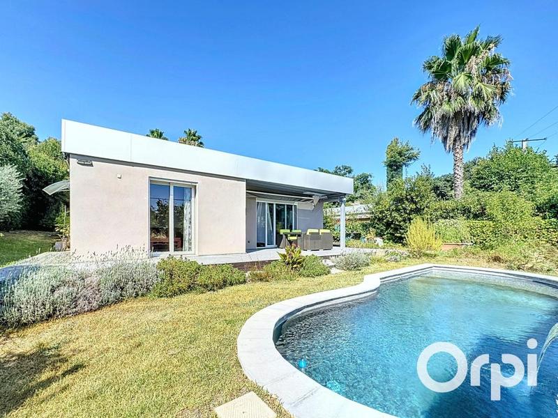 Maison - 105 m² - 4 pièces