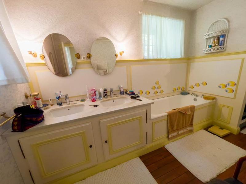 Maison bourgeoise - 301 m² - 10 pièces