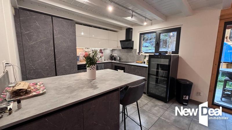 Châlet - 152 m² - 6 pièces