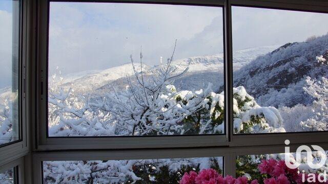 Maison - 104 m² - 5 pièces