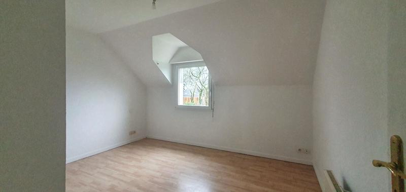 Maison - 94 m² - 5 pièces