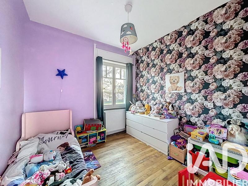 Maison - 244 m² - 11 pièces