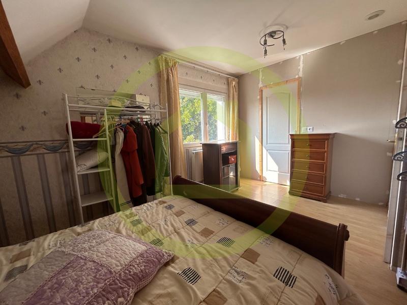 Maison - 94 m² - 4 pièces