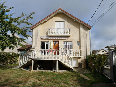 Maison - 160 m² - 5 pièces