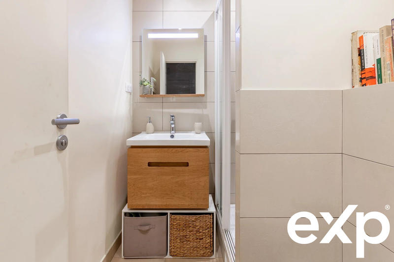 Duplex - 101 m² - 4 pièces